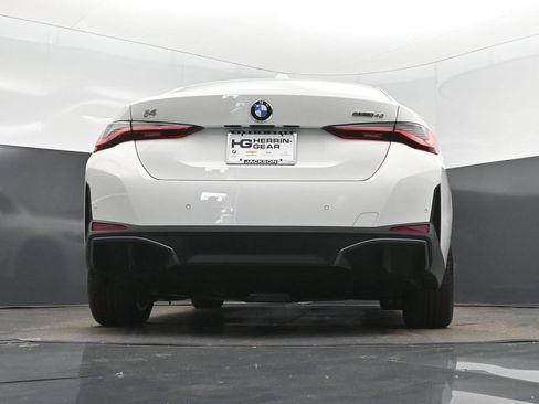 New 2026 BMW i4 eDrive40 w/ Premium Package RWD image 41