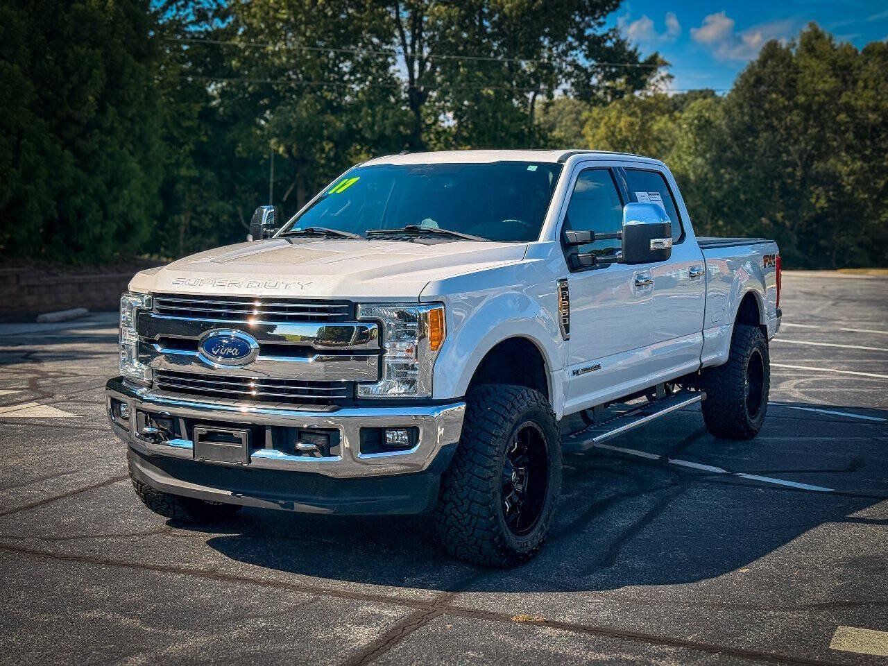 Used 2017 Ford F250 Lariat w/ Chrome Package AWD/4WD image 7