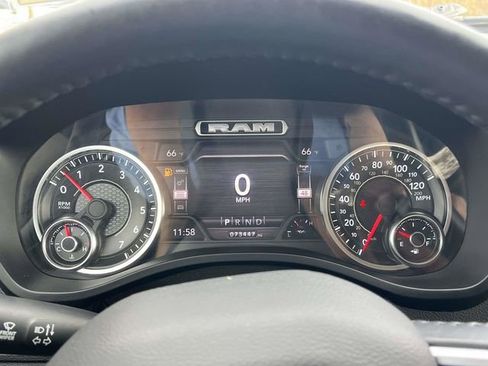 Used 2020 RAM 1500 Laramie image 32