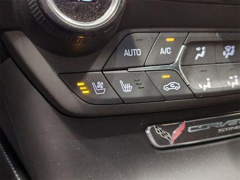 Used 2016 Chevrolet Corvette Stingray Coupe w/ 2LT Preferred Equipment Group image 17