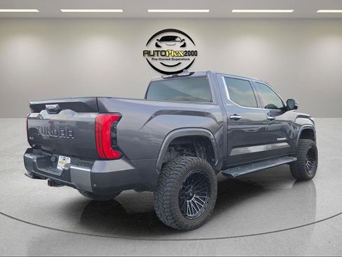 Used 2022 Toyota Tundra Limited w/ Power Package image 7