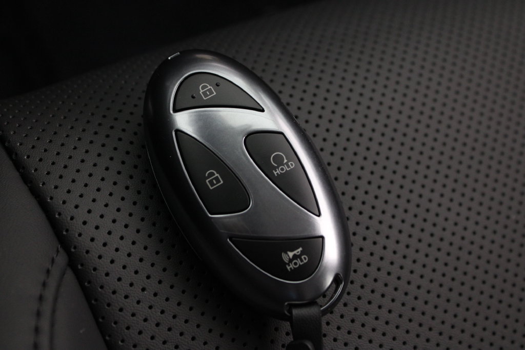 Used 2026 Hyundai Santa Fe SEL FWD image 32