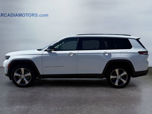 Used 2021 Jeep Grand Cherokee L Limited w/ Luxury Tech Group II AWD/4WD image 2