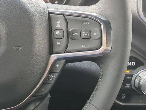 Used 2025 RAM 1500 Laramie w/ Trailer Tow Group AWD/4WD image 31