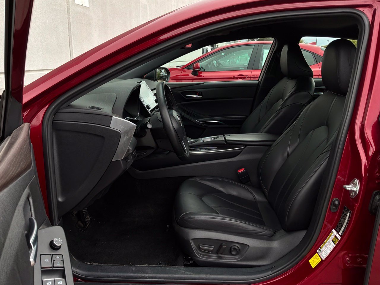 Used 2022 Toyota Avalon XLE FWD image 10
