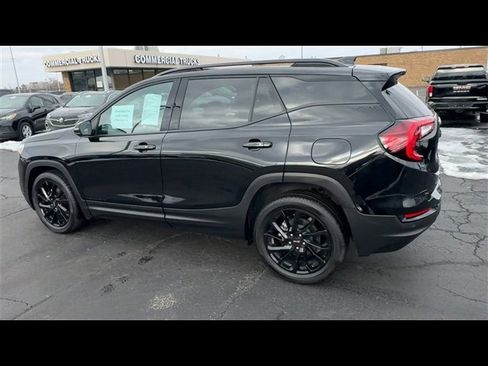 Certified 2024 GMC Terrain SLT w/ Elevation Edition image 6