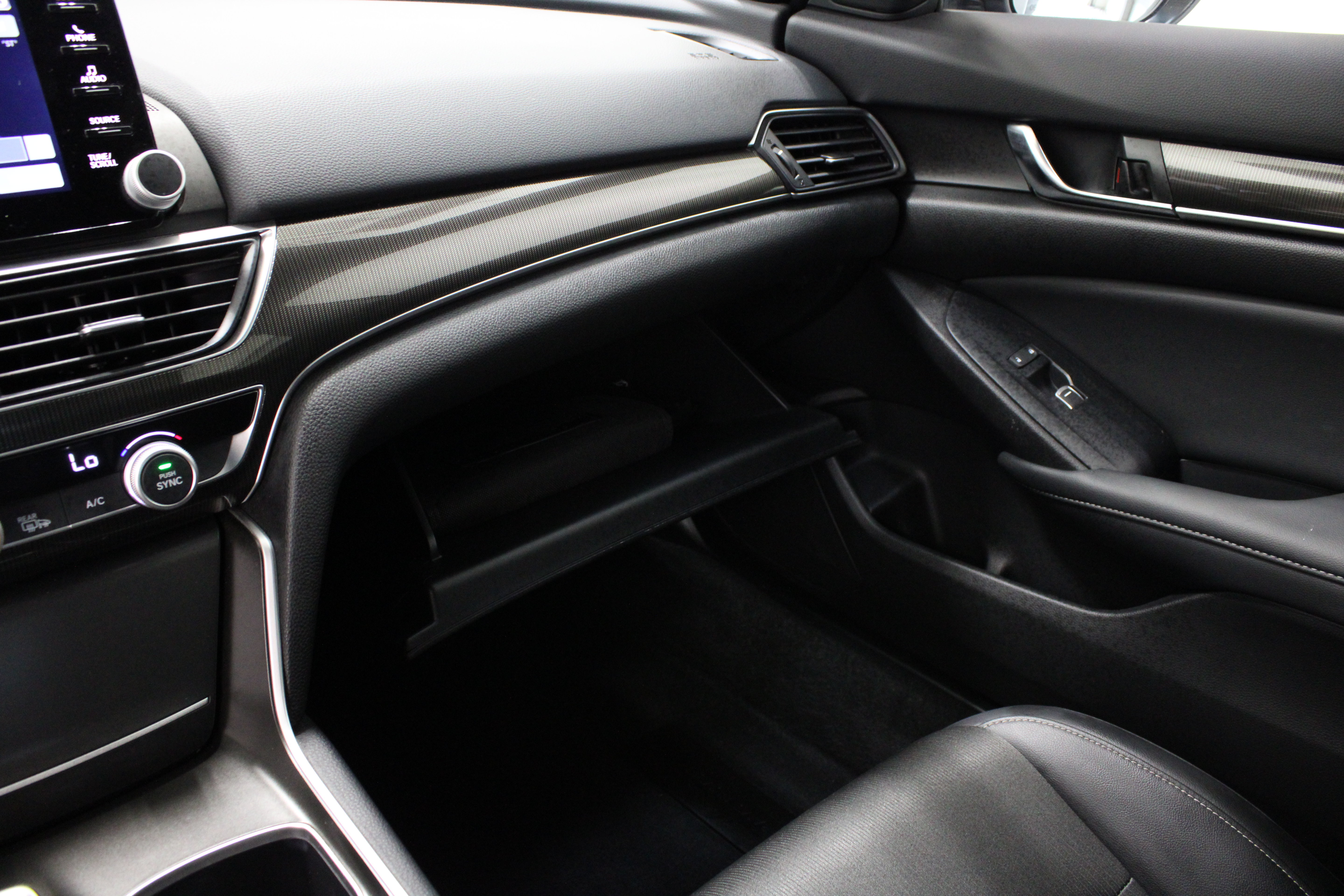 Used 2022 Honda Accord Sport image 22