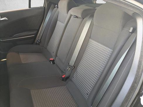 Used 2019 Dodge Charger R/T w/ Cold Weather Package image 18