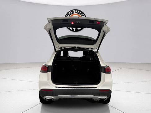 Used 2021 Mercedes-Benz GLA 250 image 9
