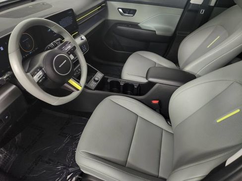 Certified 2024 Hyundai Kona Limited FWD image 11
