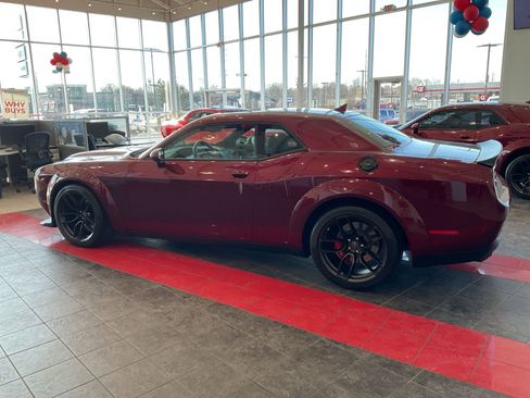 Used 2023 Dodge Challenger SRT Hellcat image 11