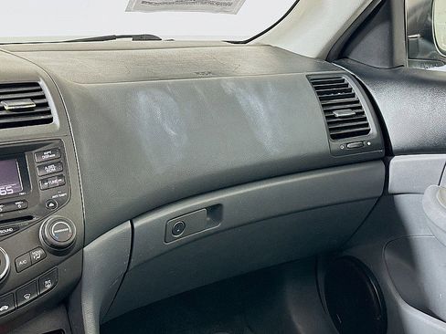 Used 2004 Honda Accord EX image 23