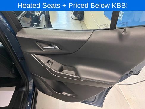 Used 2025 Chevrolet Equinox LT w/ Convenience Package II FWD image 18