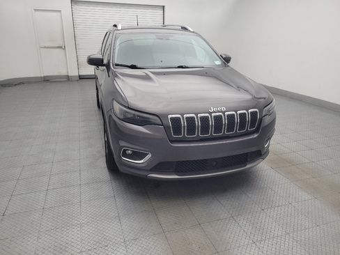 Used 2019 Jeep Cherokee Limited w/ Technology Group FWD image 14
