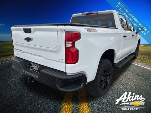 Used 2023 Chevrolet Silverado 1500 LT Trail Boss w/ Protection Package image 6