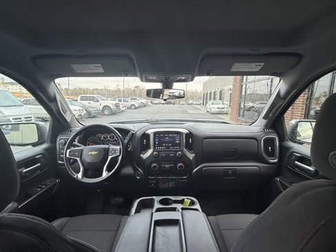 Used 2021 Chevrolet Silverado 1500 LT w/ Z71 Off-Road Package image 17