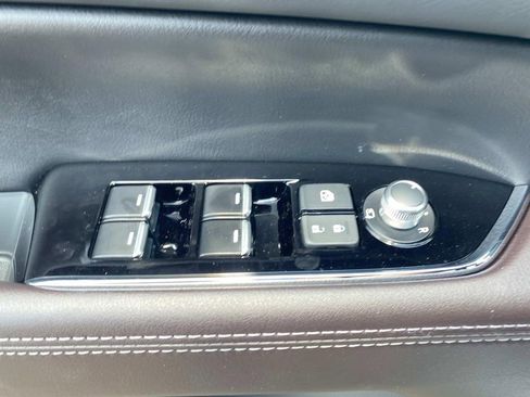 New 2025 MAZDA CX-5 Signature image 12