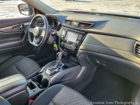 Used 2019 Nissan Rogue S w/ Special Edition Package image 30