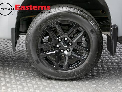 Used 2024 Chevrolet Silverado 1500 Custom AWD/4WD image 8