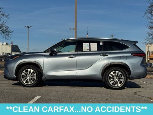 Used 2021 Toyota Highlander XLE image 4