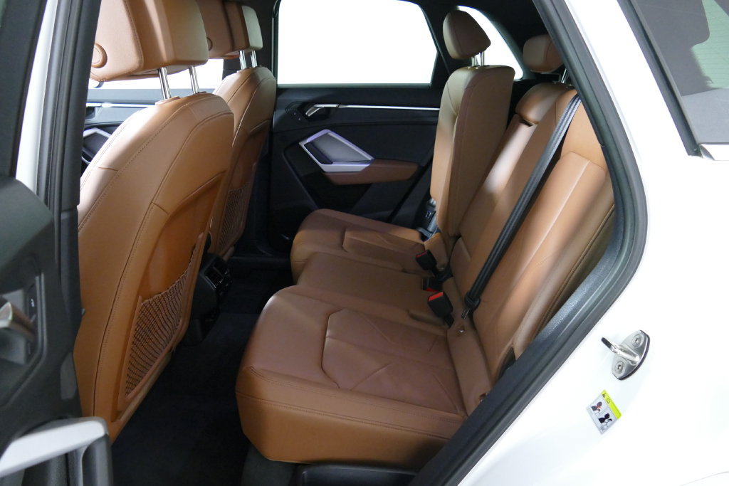 Used 2023 Audi Q3 2.0T Premium w/ Convenience Package AWD/4WD image 25