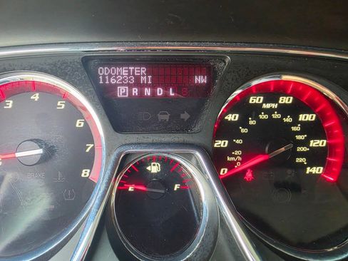 Used 2017 GMC Acadia Limited SLT FWD image 44