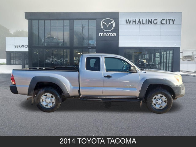 Used 2014 Toyota Tacoma 4x4 Access Cab w/ Convenience Package image 9