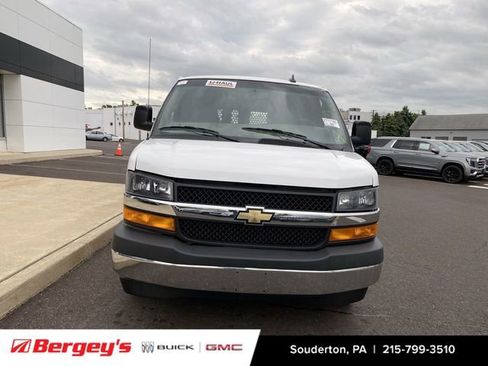 Certified 2024 Chevrolet Express 2500 w/ Driver Convenience Package RWD image 6