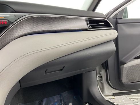 Used 2023 Toyota Camry XSE image 40