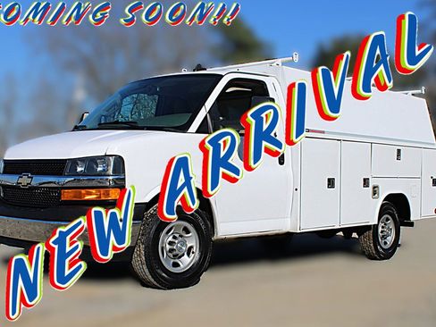 Used 2021 Chevrolet Express 3500 w/ Power Convenience Package image 1