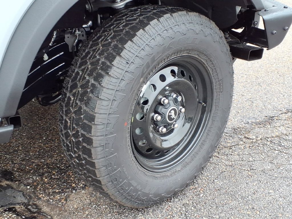 New 2026 Ford Bronco Big Bend w/ Black Diamond Package AWD/4WD image 9