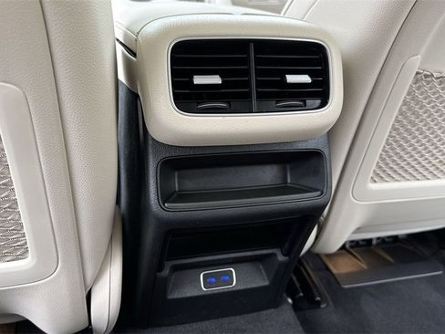 Used 2024 Mercedes-Benz GLE 450 GLE 450 image 38