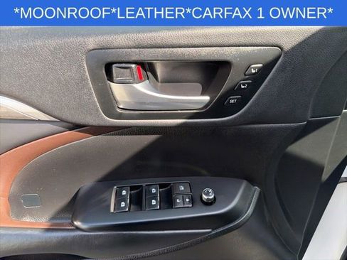 Used 2019 Toyota Highlander Limited Platinum AWD/4WD image 25