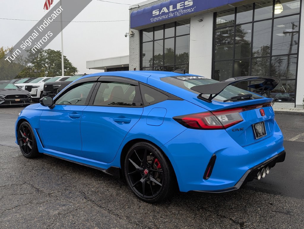 Used 2023 Honda Civic Type R image 11