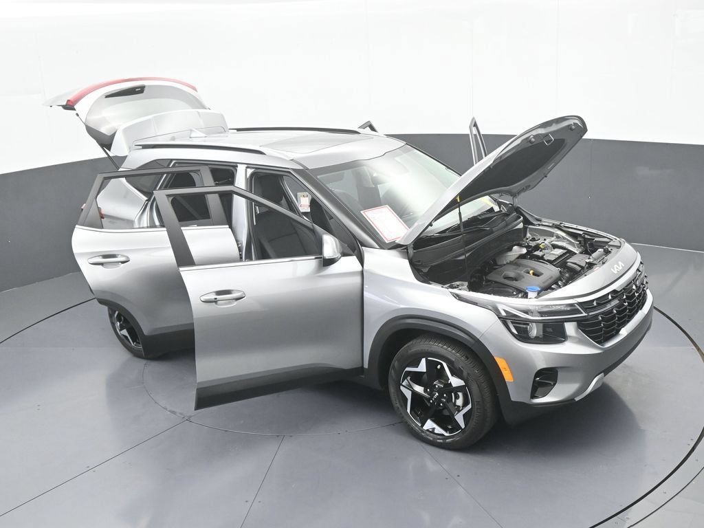 Used 2025 Kia Seltos EX w/ EX Sunroof Package FWD image 67