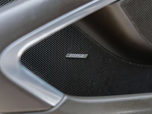 Used 2019 Porsche 911 Carrera RWD image 45