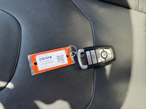 Used 2020 Ford Edge Titanium w/ Equipment Group 301A image 29