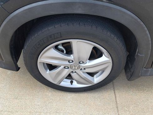Used 2019 Honda HR-V EX-L image 10