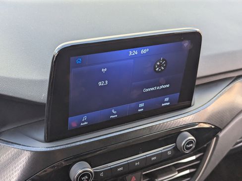 Used 2022 Ford Escape SEL w/ SEL Stealth AWD Package image 25