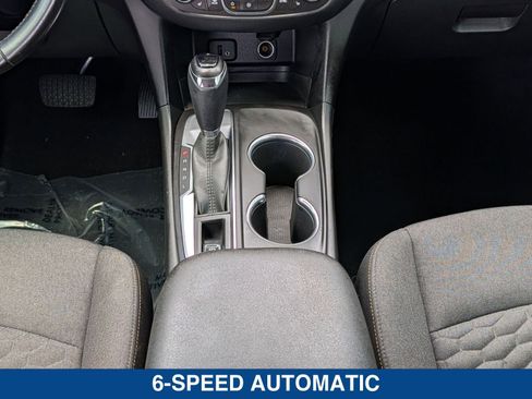 Used 2018 Chevrolet Equinox LT image 20