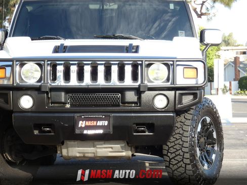 Used 2005 HUMMER H2 w/ Preferred Equipment Group AWD/4WD image 12