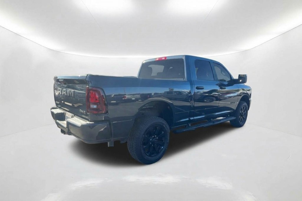 Used 2026 RAM 2500 Big Horn AWD/4WD image 6