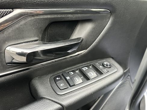 Used 2020 RAM 1500 Big Horn w/ Built-to-serve Edition image 7