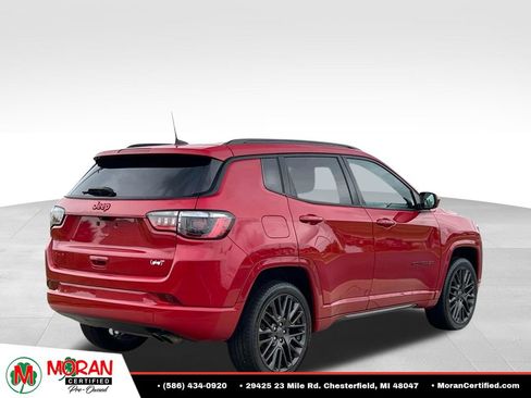 Used 2022 Jeep Compass Limited AWD/4WD image 5