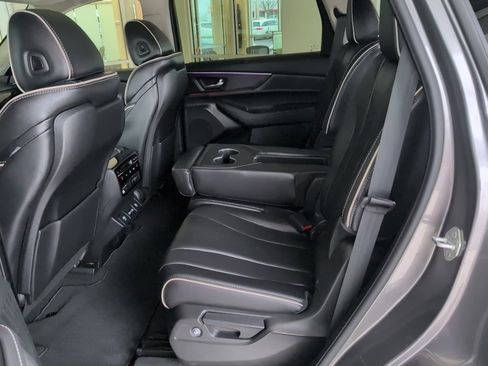 Certified 2023 Acura MDX SH-AWD w/ Advance Package image 42