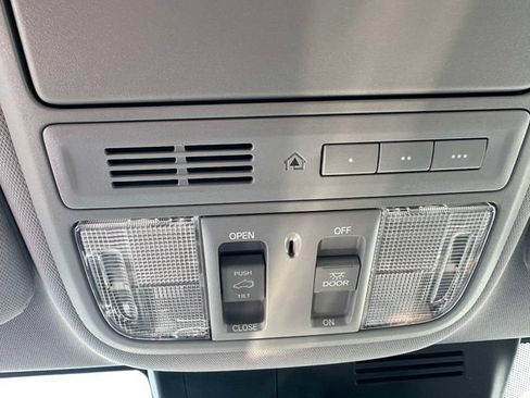Used 2018 Honda CR-V EX-L image 34