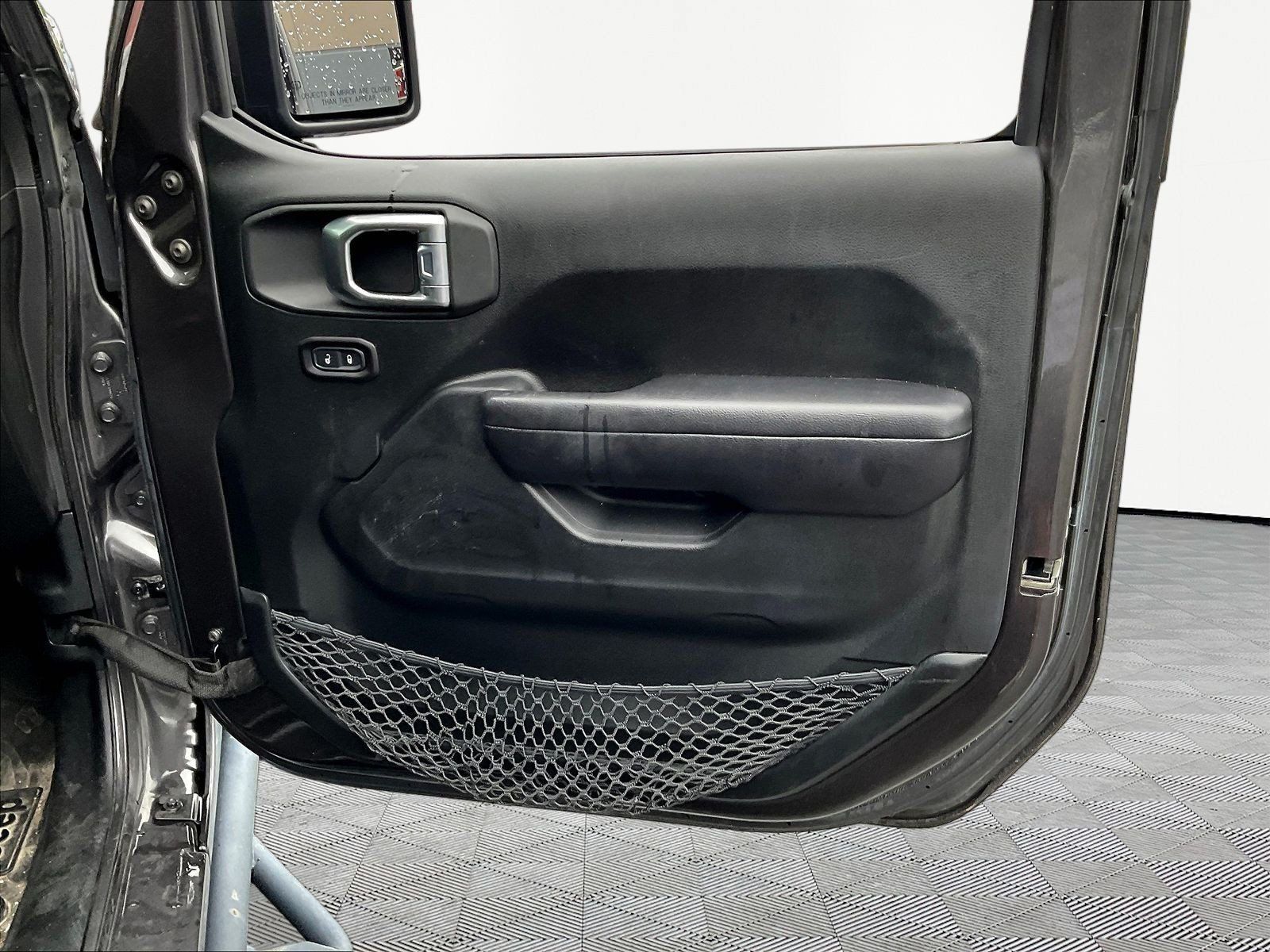 Used 2020 Jeep Wrangler Unlimited Sport AWD/4WD image 27