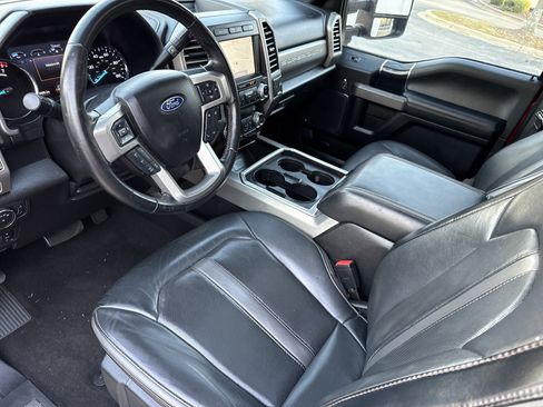 Used 2020 Ford F250 Platinum w/ Tremor Off-Road Package image 2