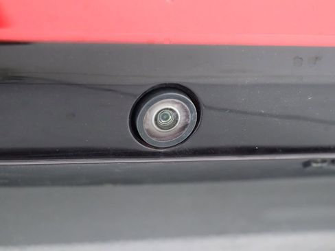 Used 2022 Chrysler Pacifica Touring-L w/ S Appearance Package image 37