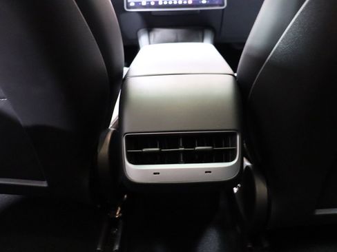 Used 2023 Tesla Model 3 Standard Range image 41